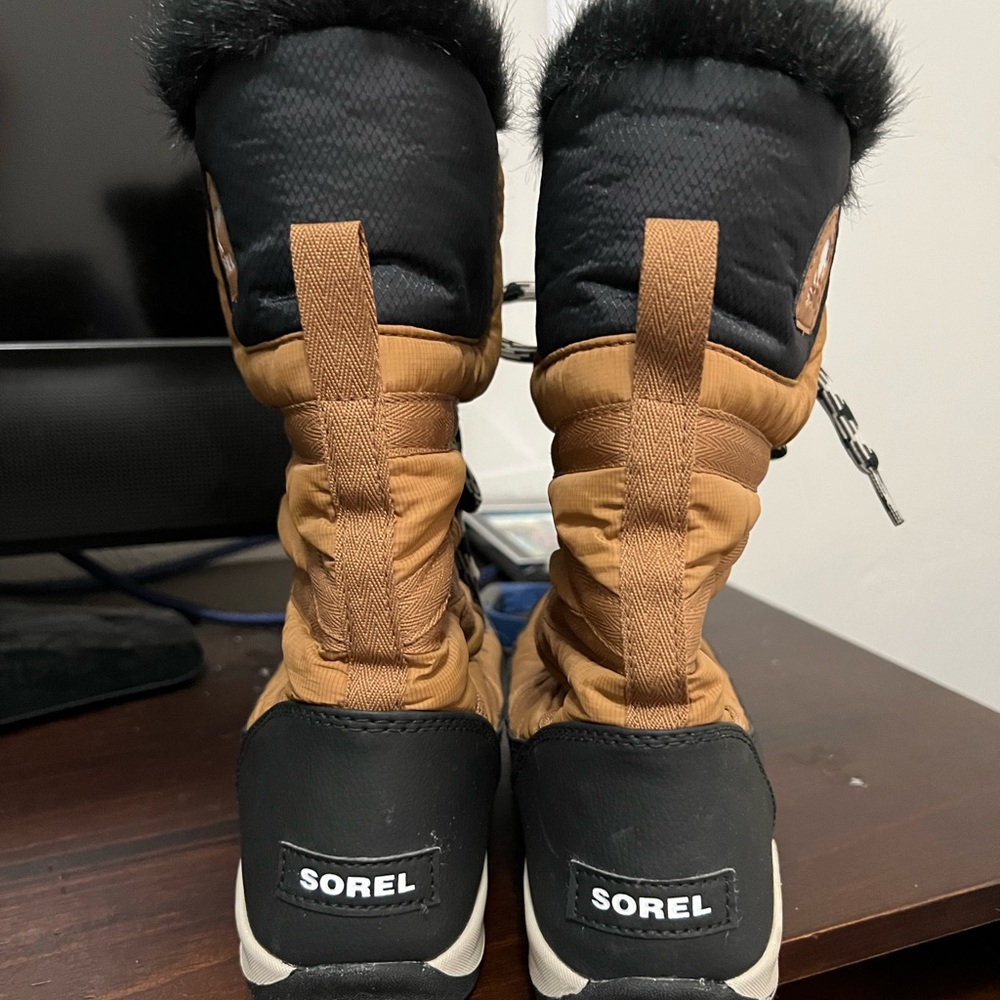 Sorel snow boots